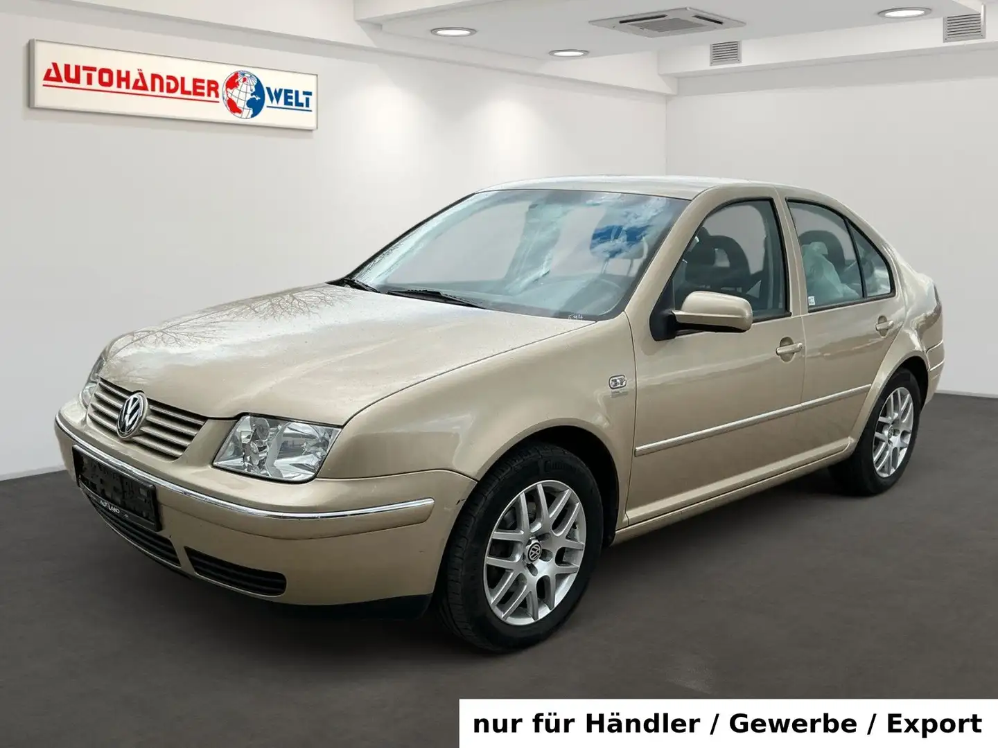 Volkswagen Bora 1.6 Highline Klimaaut. Oro - 1