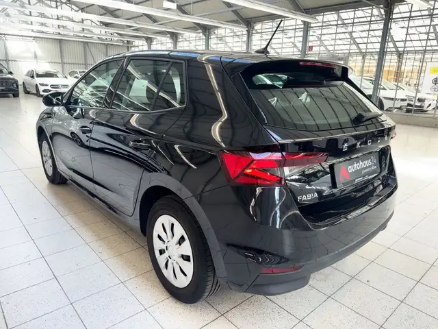 Skoda Fabia view 4