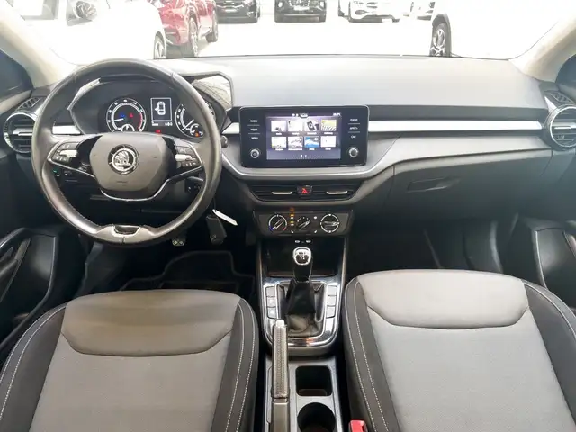 Skoda Fabia view 9