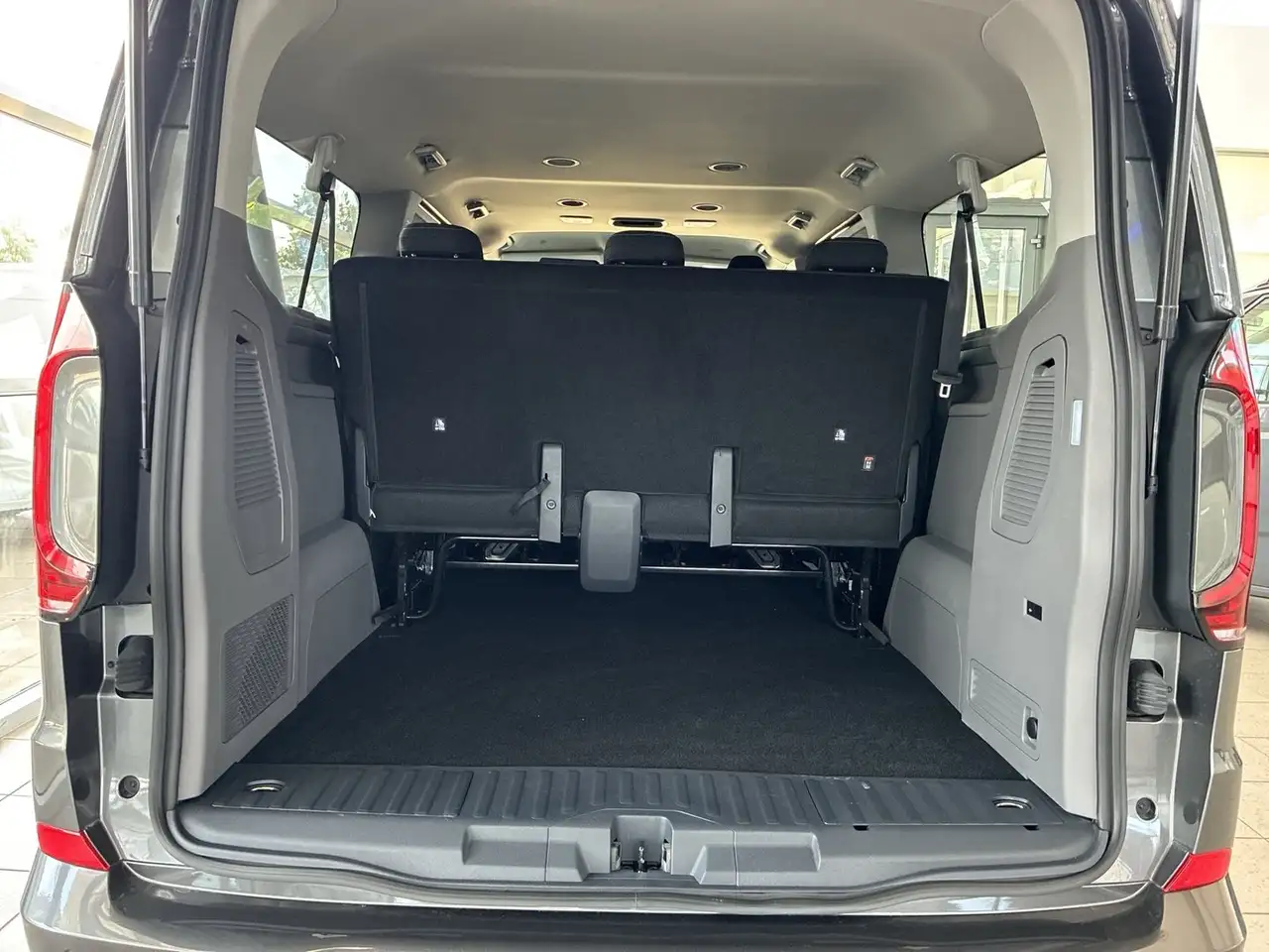 Volkswagen T7 Caravelle 2026