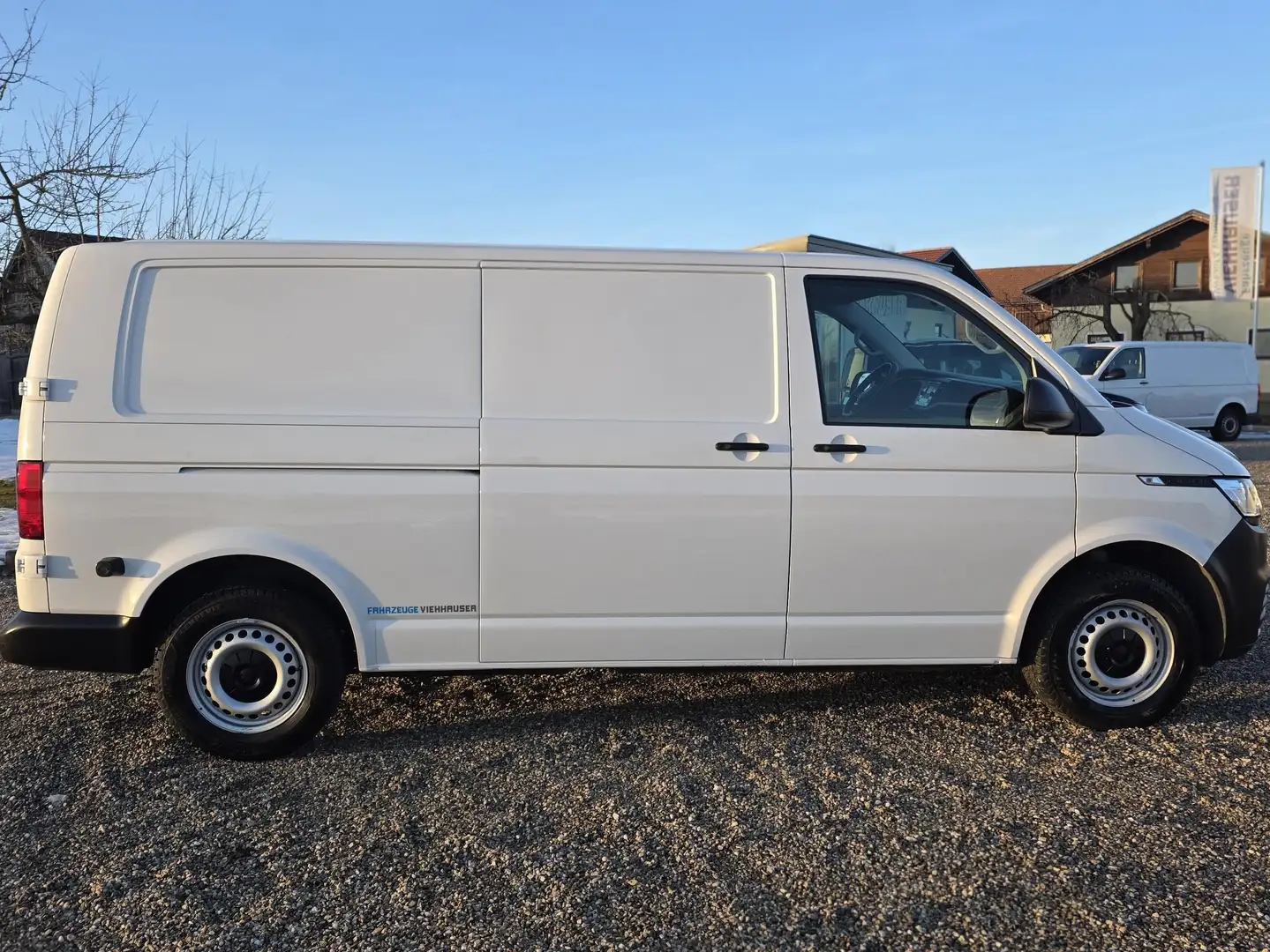 Volkswagen T6.1 Transporter lang FWD 3 to. Gesamtgewicht Weiß - 2