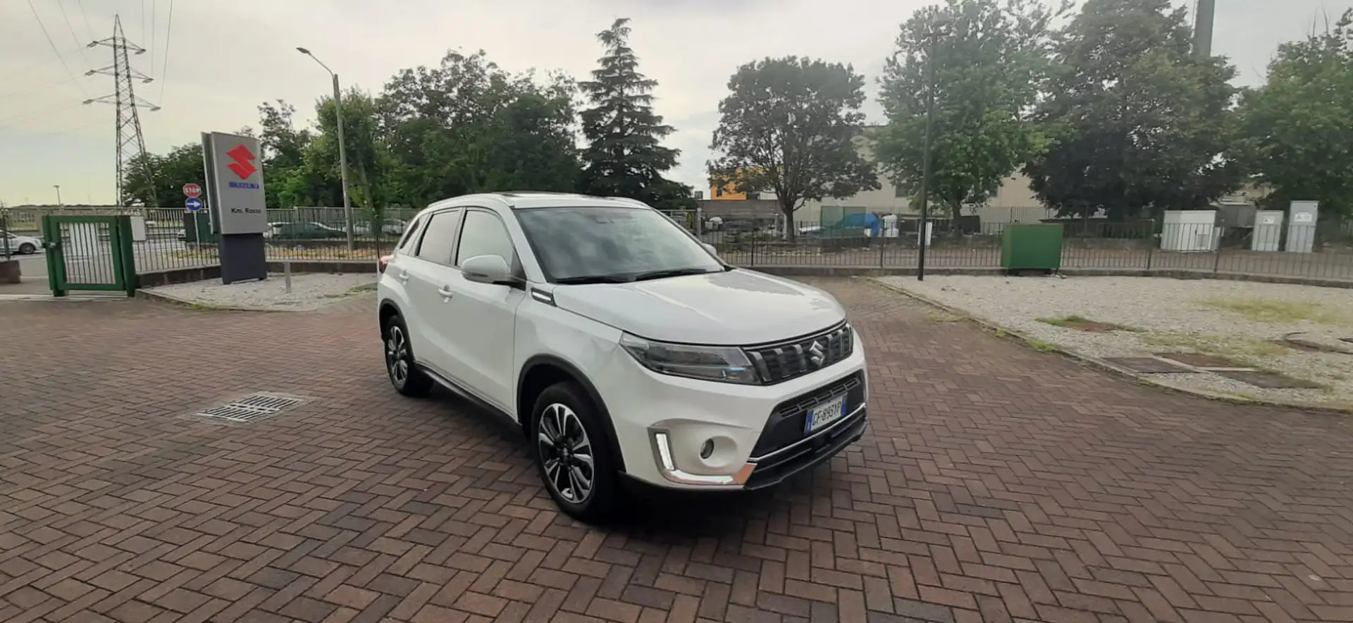 Suzuki Vitara 1.4 Hybrid A/T Starview Bianco - 2