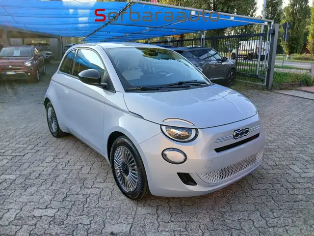 Fiat 500 view 4