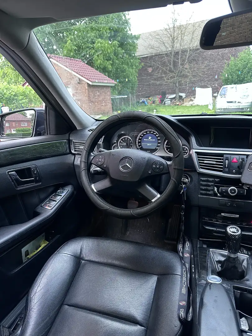 Mercedes-Benz E 200 Avantgarde euro 5 - 2
