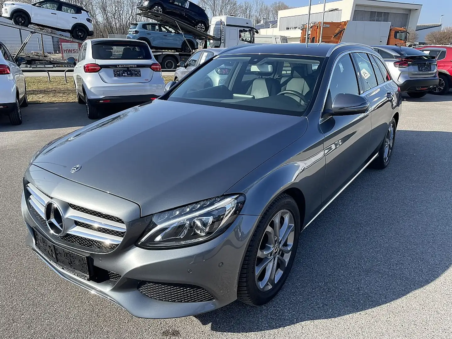 Mercedes-Benz C 180 d T Avantgarde Aut. Gris - 1
