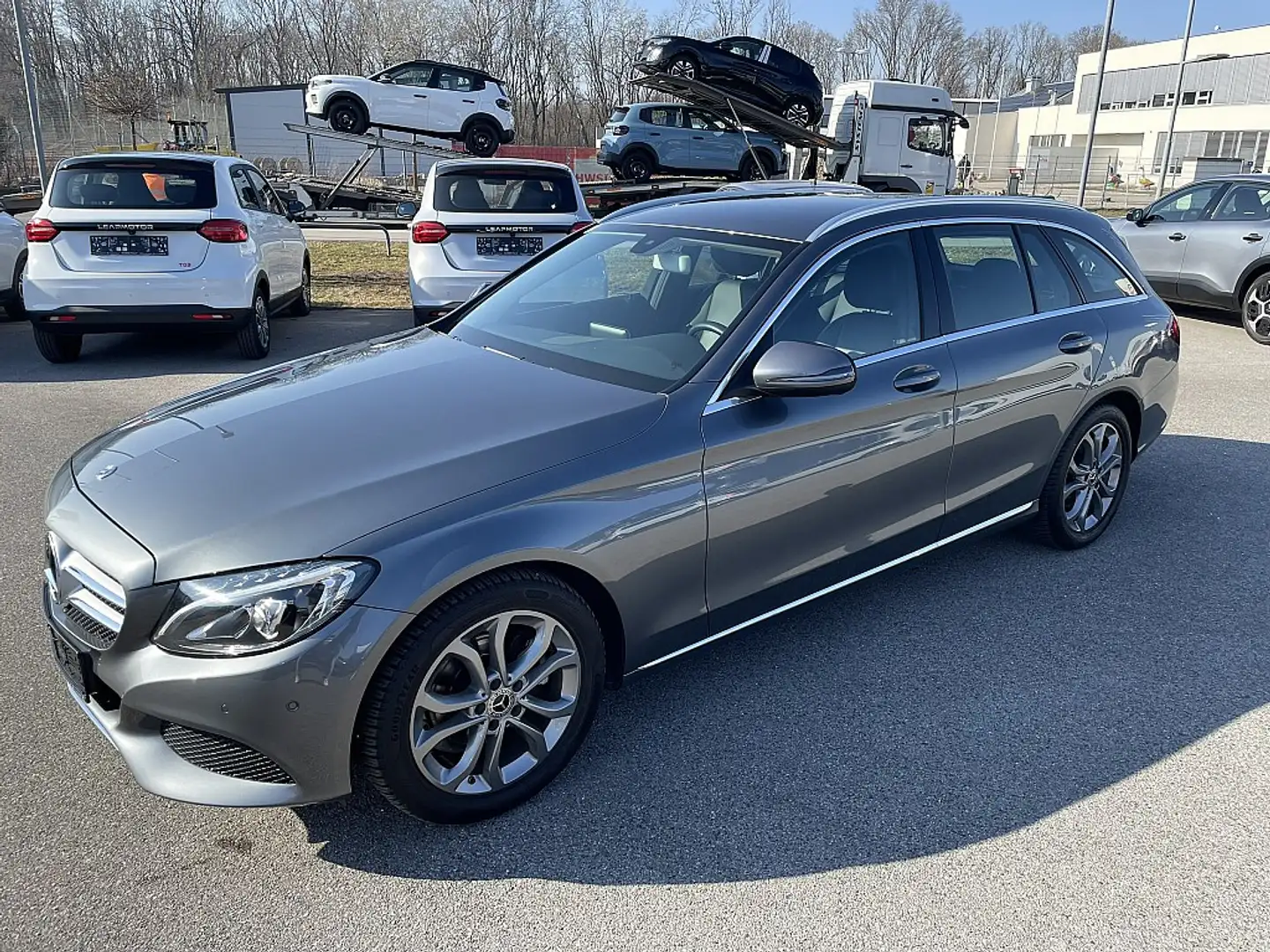 Mercedes-Benz C 180 d T Avantgarde Aut. Gris - 2