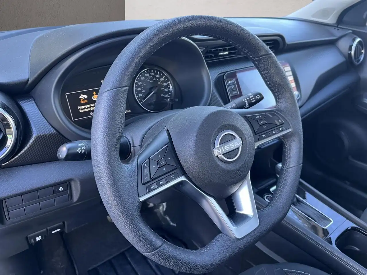 Nissan Kicks снимка Nissan Kicks