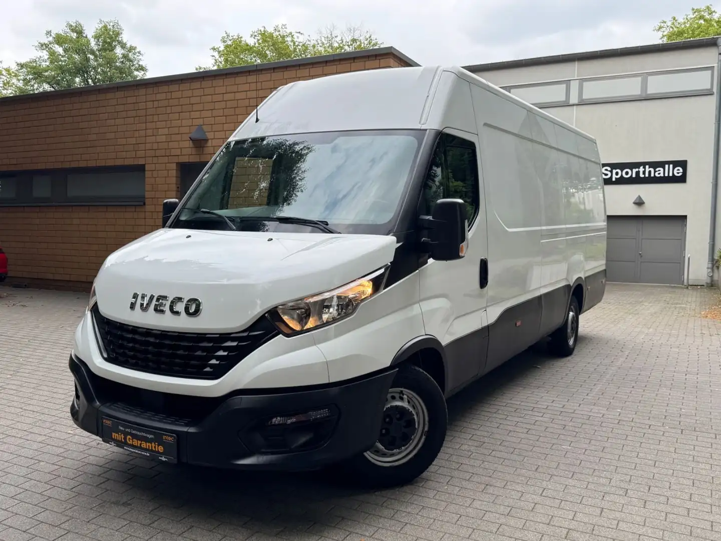 Iveco Daily Kasten HOCH-LANG/101TKM/KLIMA/TEMPOMAT//// Alb - 1