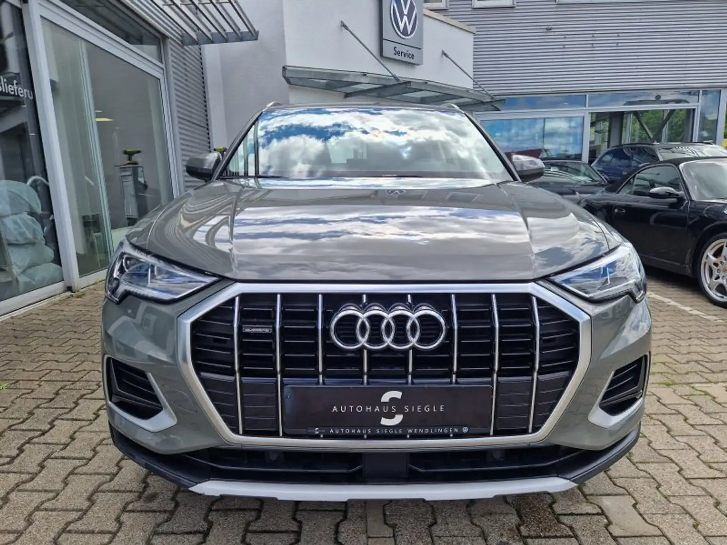 Audi Q3 45 2.0 TFSI quattro advanced S-tronic Leder LED PD Gris - 2