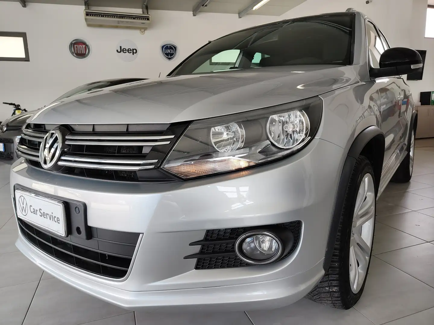 Volkswagen Tiguan 2.0 tdi bm CityScape 4motion 184cv dsg Argento - 1