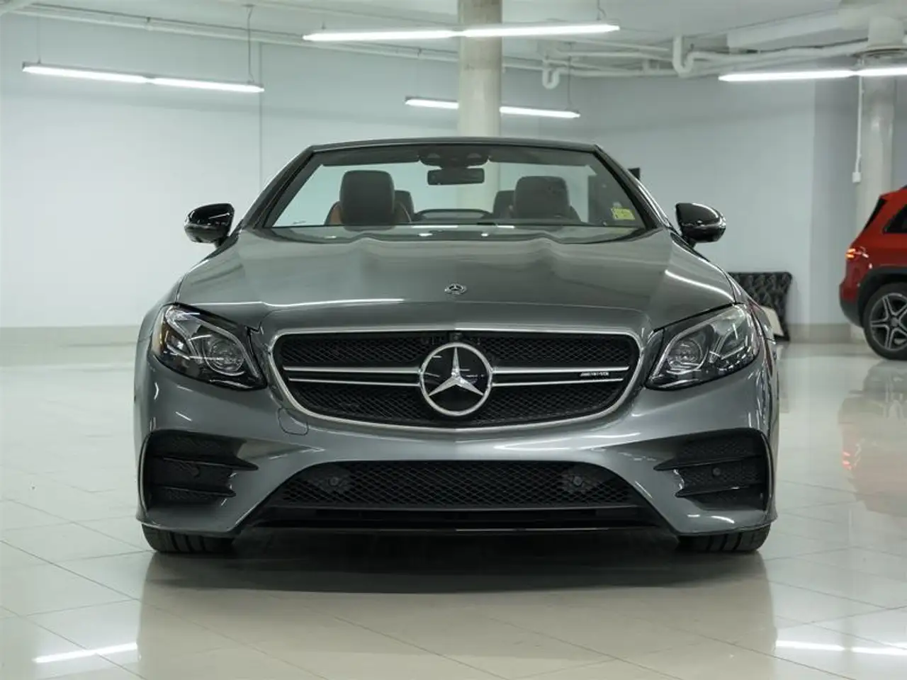 Mercedes-Benz E-Class fotografie Mercedes-Benz E-Class