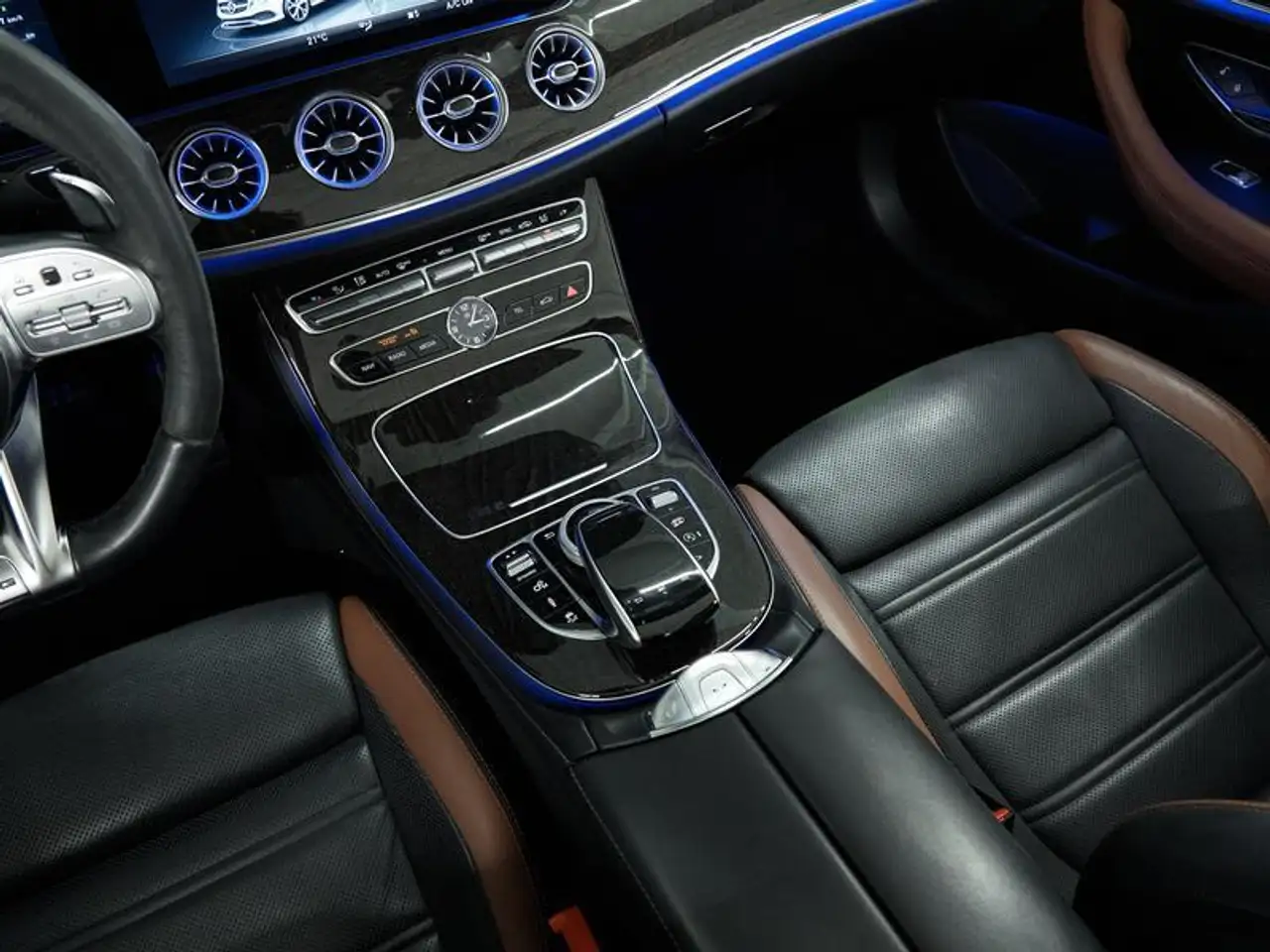 Mercedes-Benz E-Class fotografie Mercedes-Benz E-Class