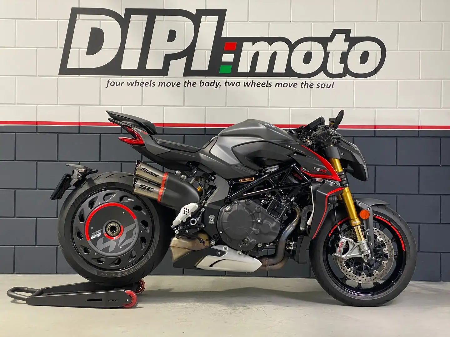 MV Agusta Brutale 1000 RR - 2