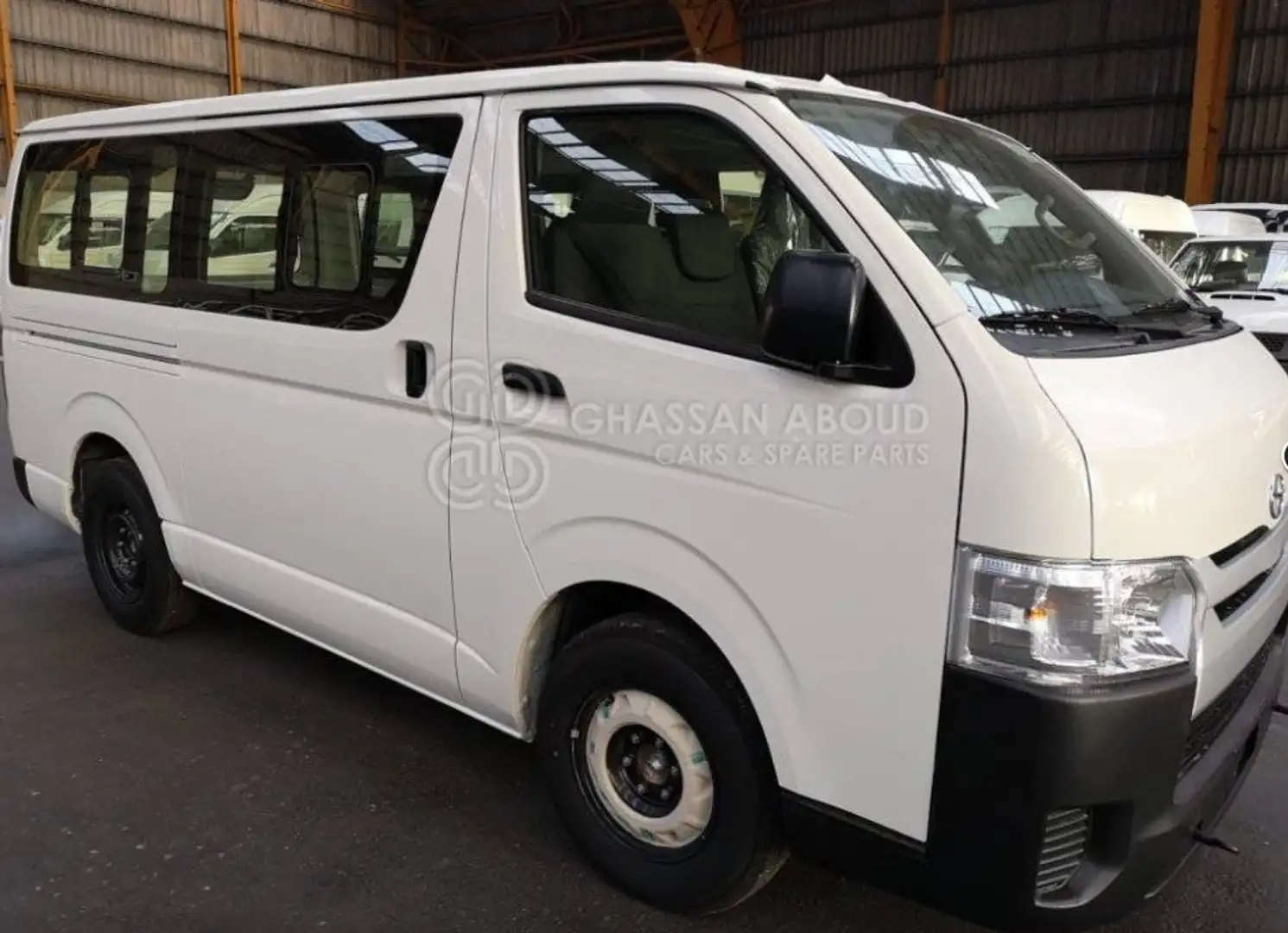Toyota Hiace CARGO VAN 2.5 l diesel EXPORT OUT EU ONLY - 2