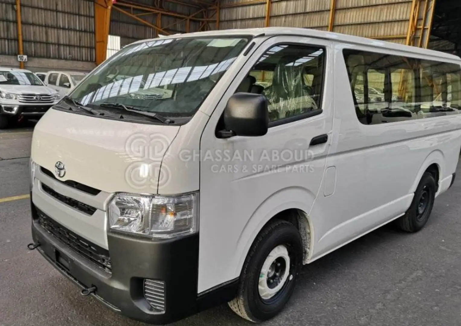 Toyota Hiace CARGO VAN 2.5 l diesel EXPORT OUT EU ONLY - 1