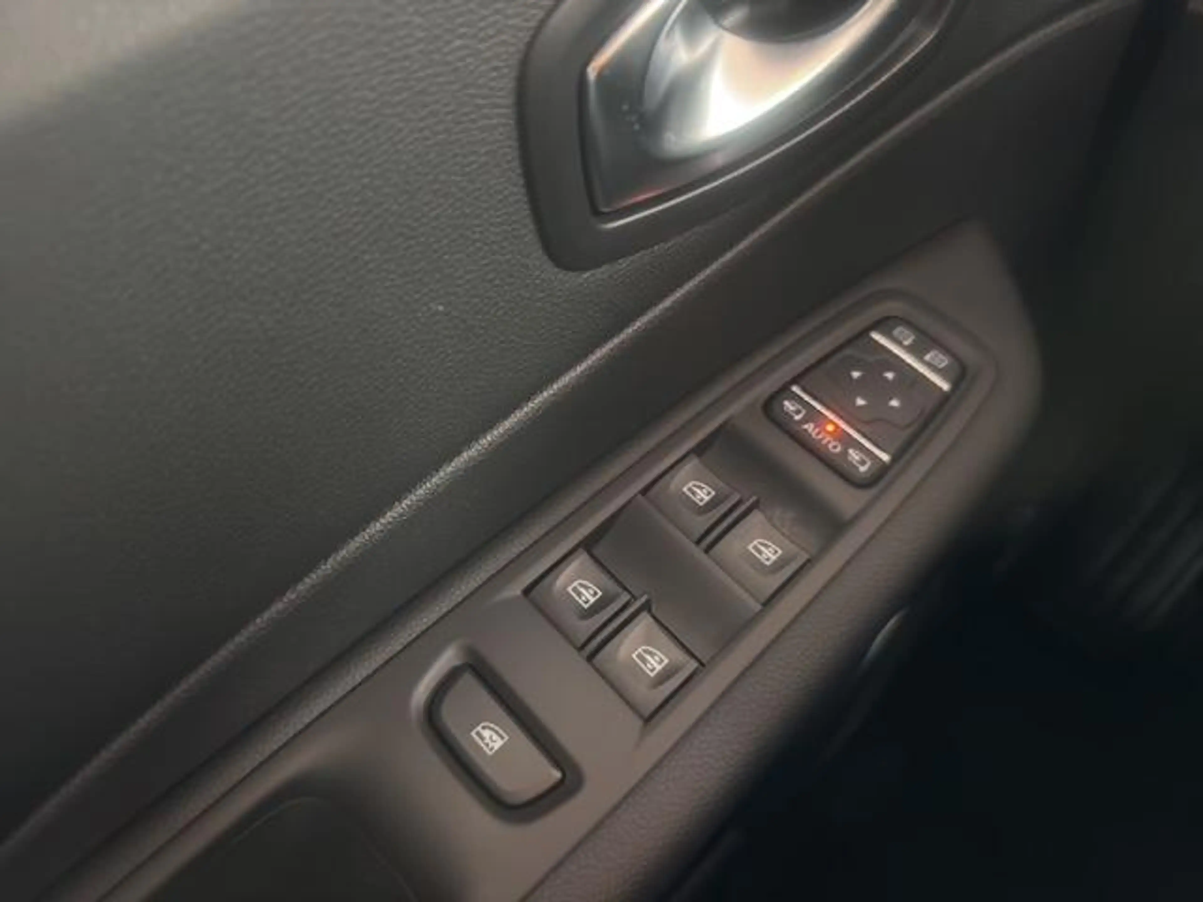 Renault Captur Intens — photo 12