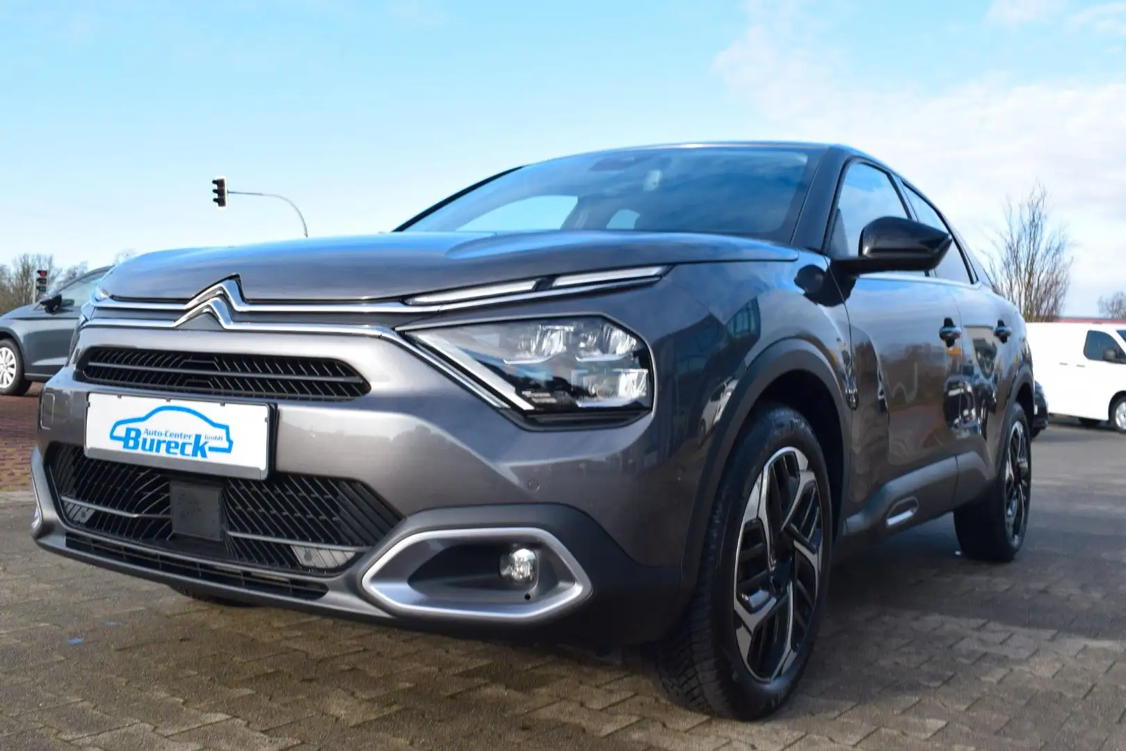 Citroen C4 PureTech 130 Shine/LED/Navi/SHZ/Kamera Grau - 2
