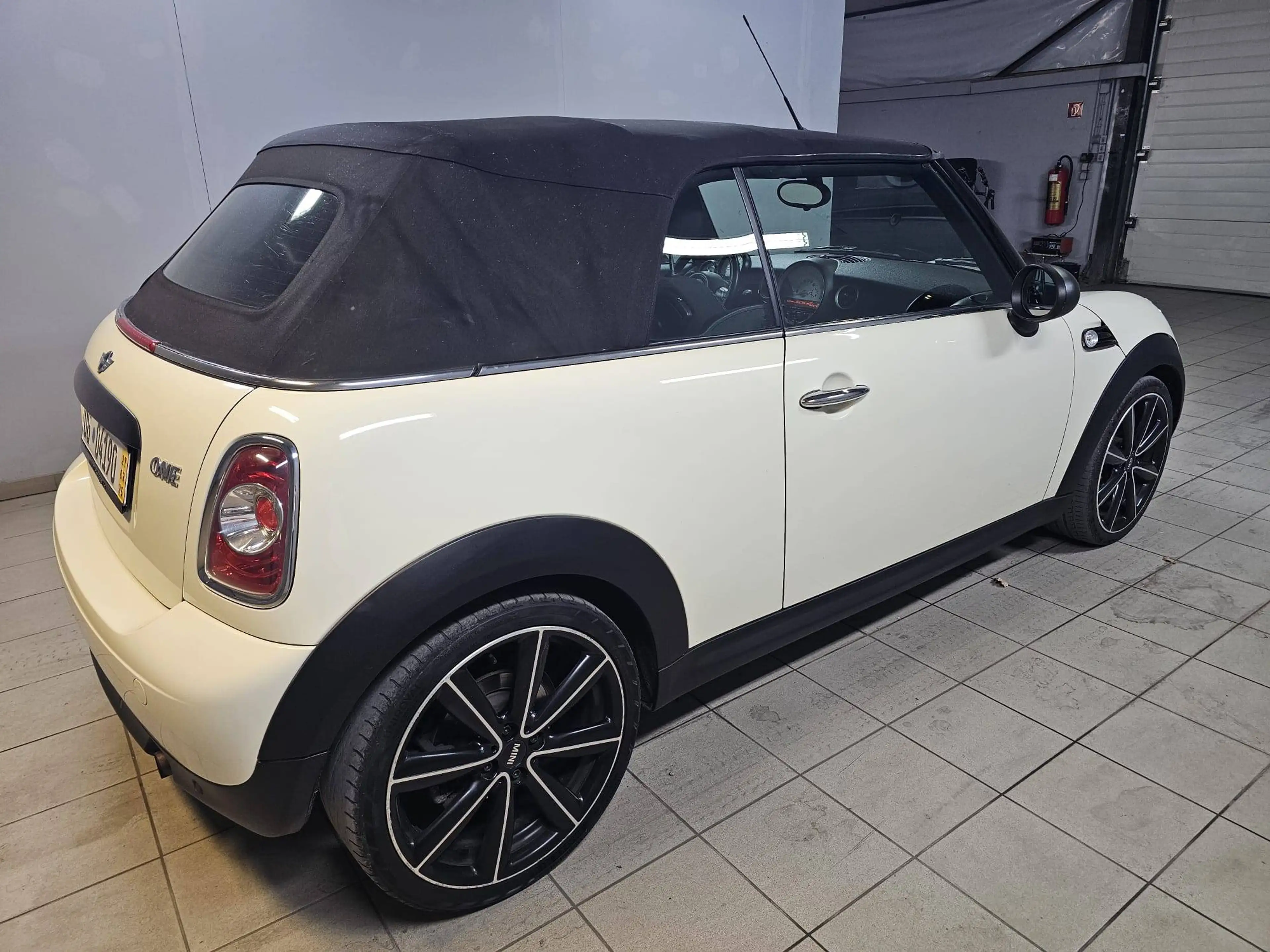 MINI One Cabrio One — photo 6
