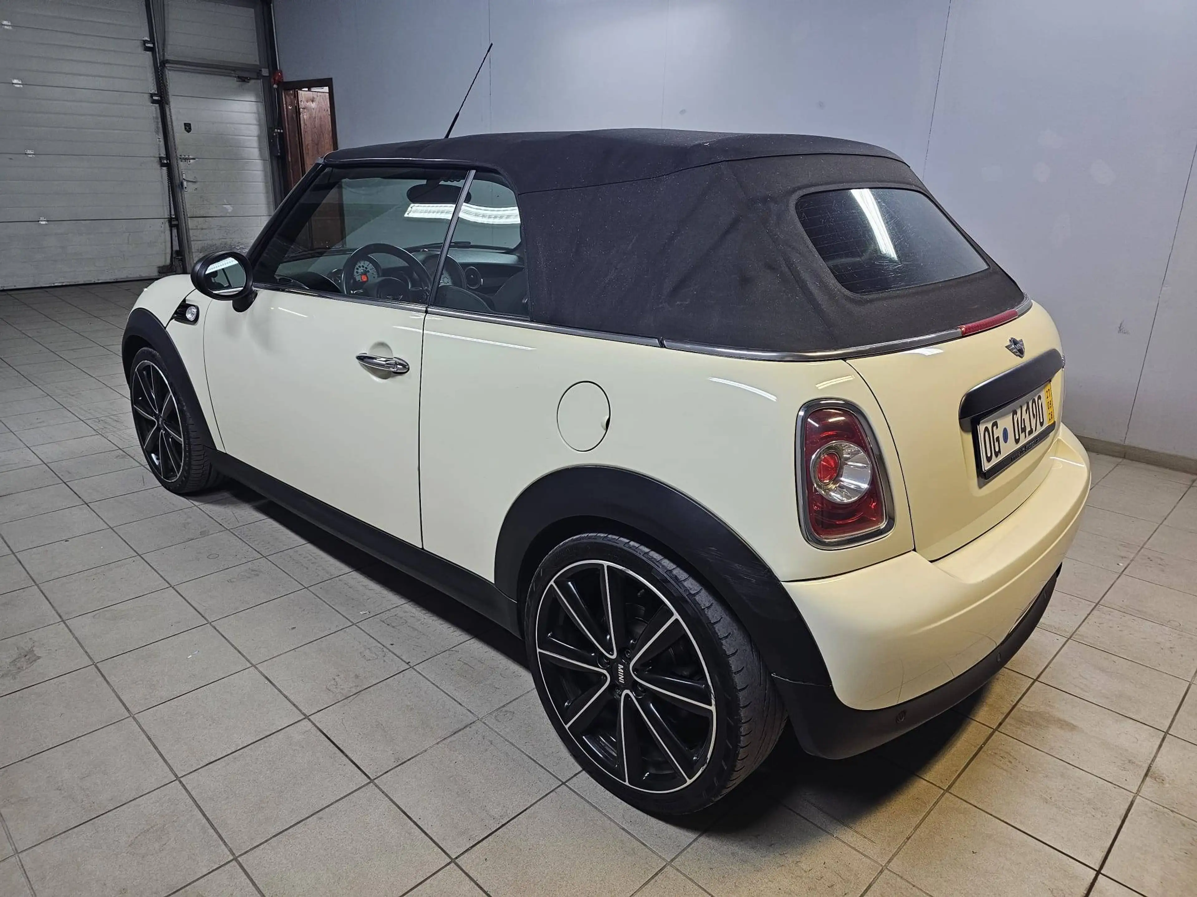 MINI One Cabrio One — photo 4