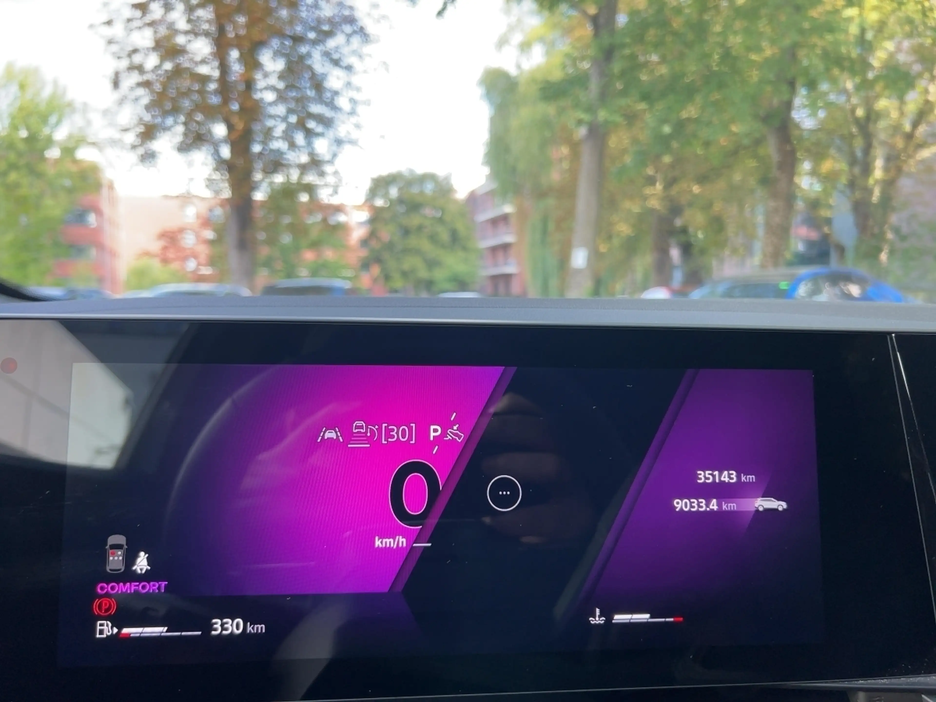 Renault Austral Techno Mild Hybrid 160 Automatik SHZ PDC — photo 13