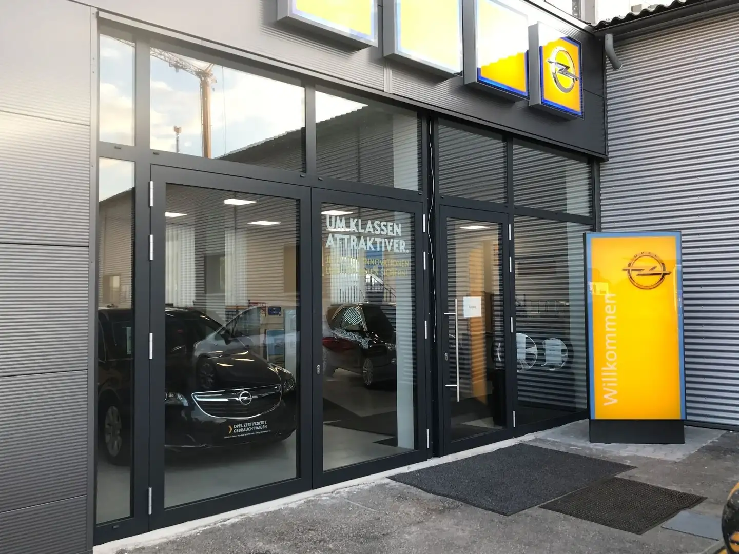 Opel Crossland X ELEGANCE PAKET NAVI PRO SHZ KAMERA Grijs - 1