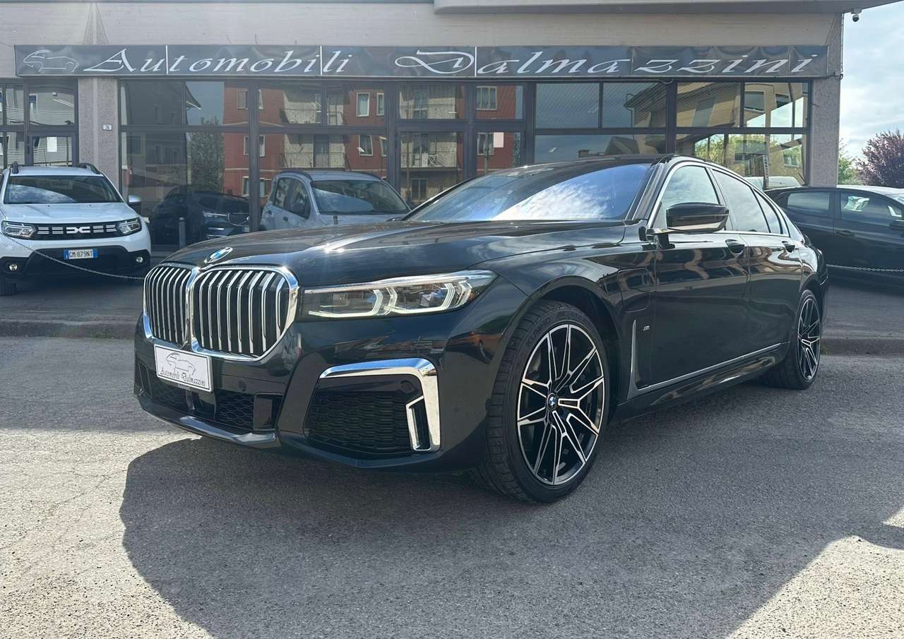 BMW 745 745e ibrida M SPORT