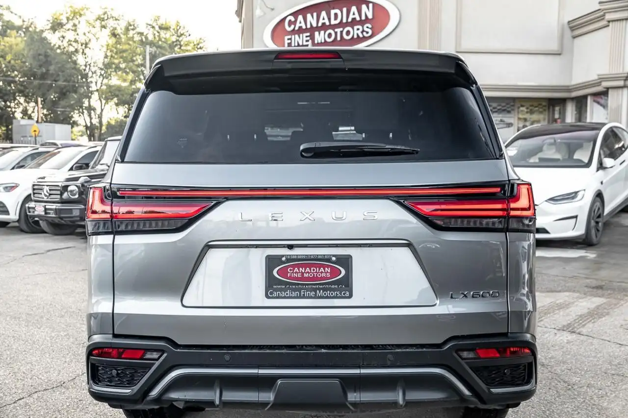 Lexus LX снимка Lexus LX