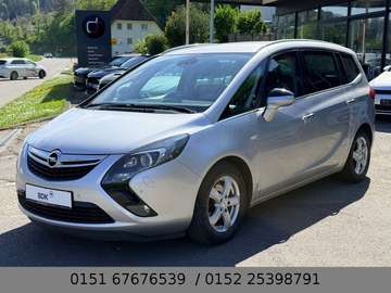 7- Sitzer Klima Navi PDC AHK  LED
