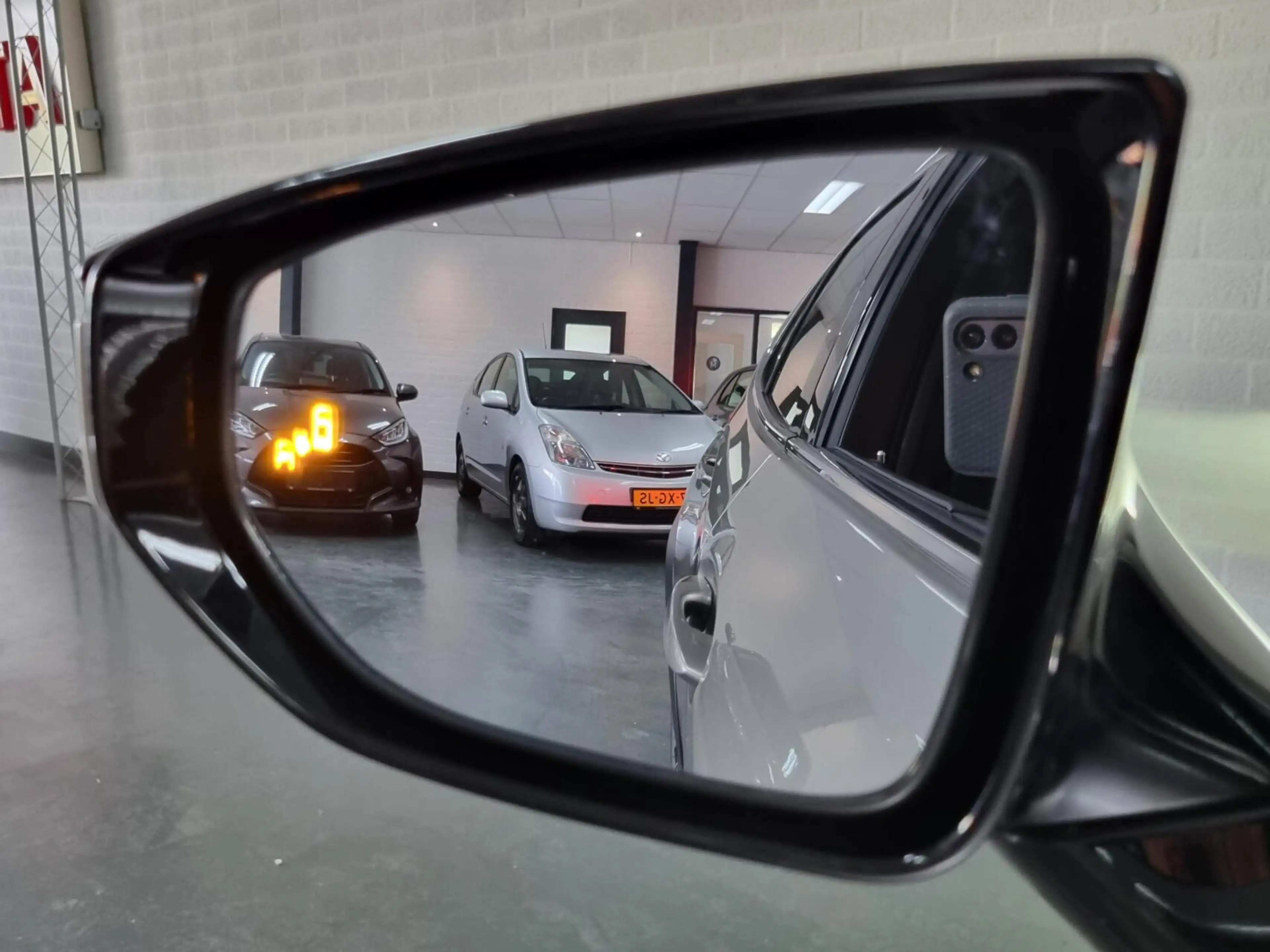 Lexus UX 250h Luxury Line / PDC / Leer / Trekhaak — photo 22