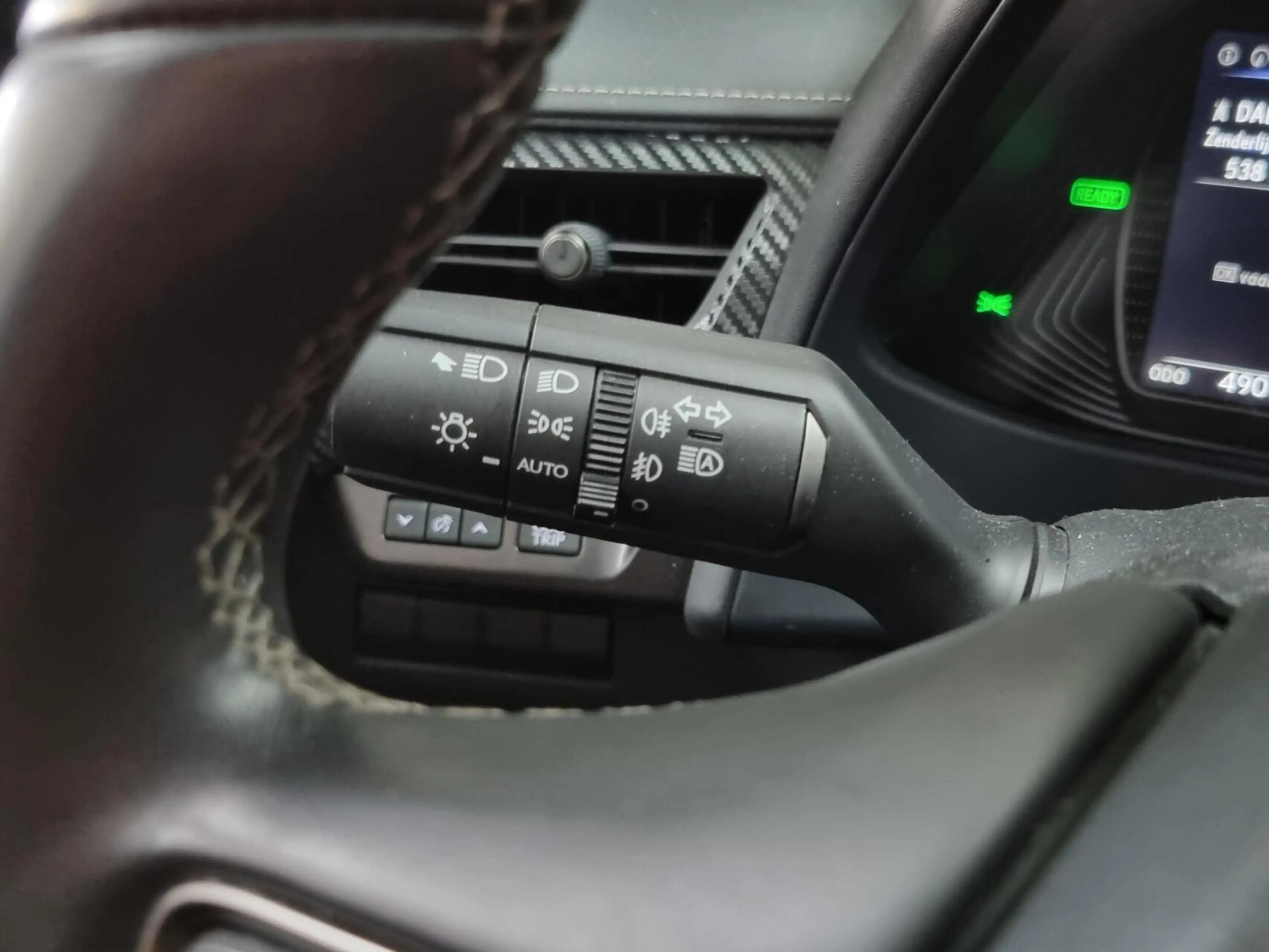 Lexus UX 250h Luxury Line / PDC / Leer / Trekhaak — photo 27