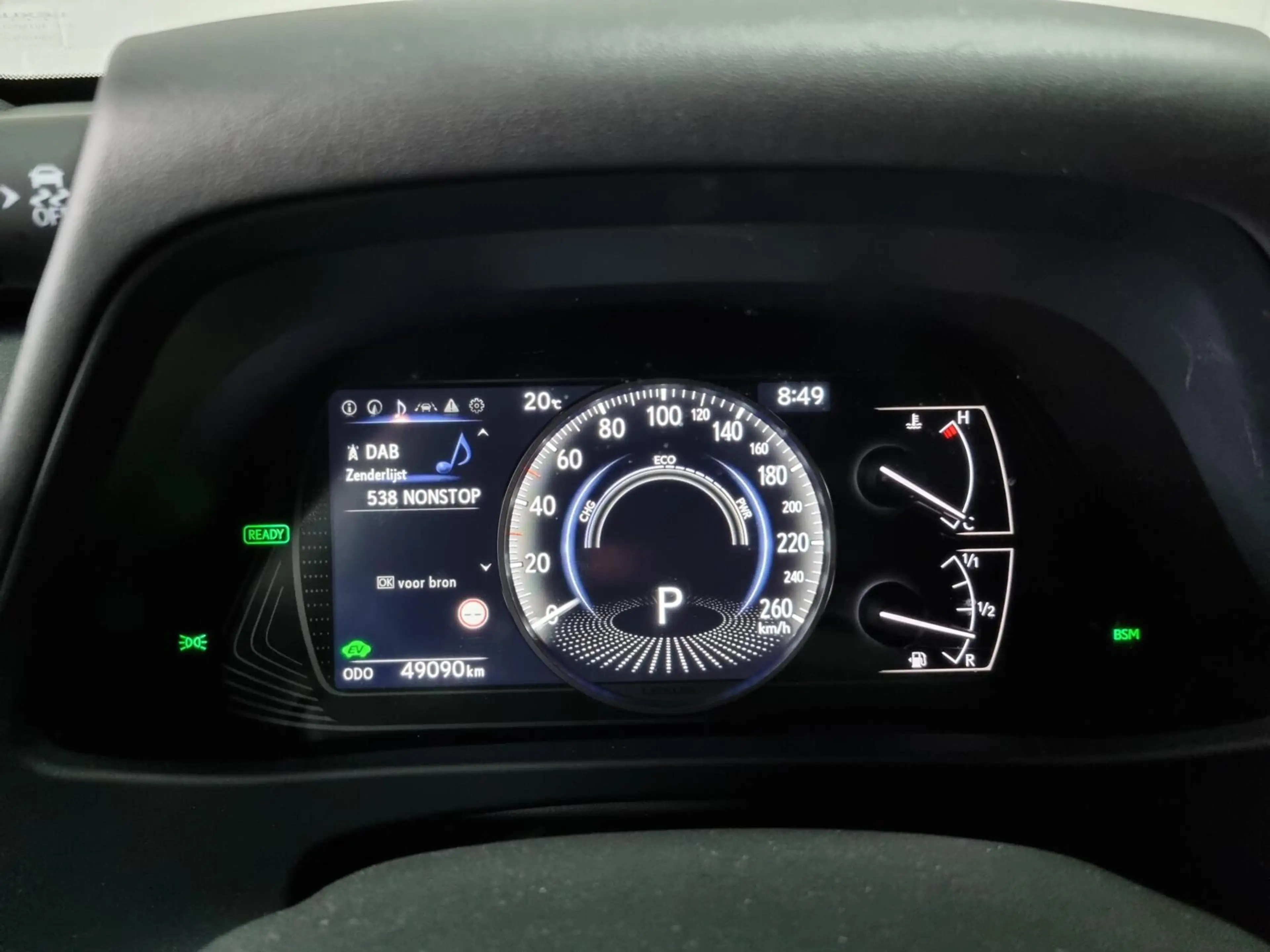 Lexus UX 250h Luxury Line / PDC / Leer / Trekhaak — photo 25