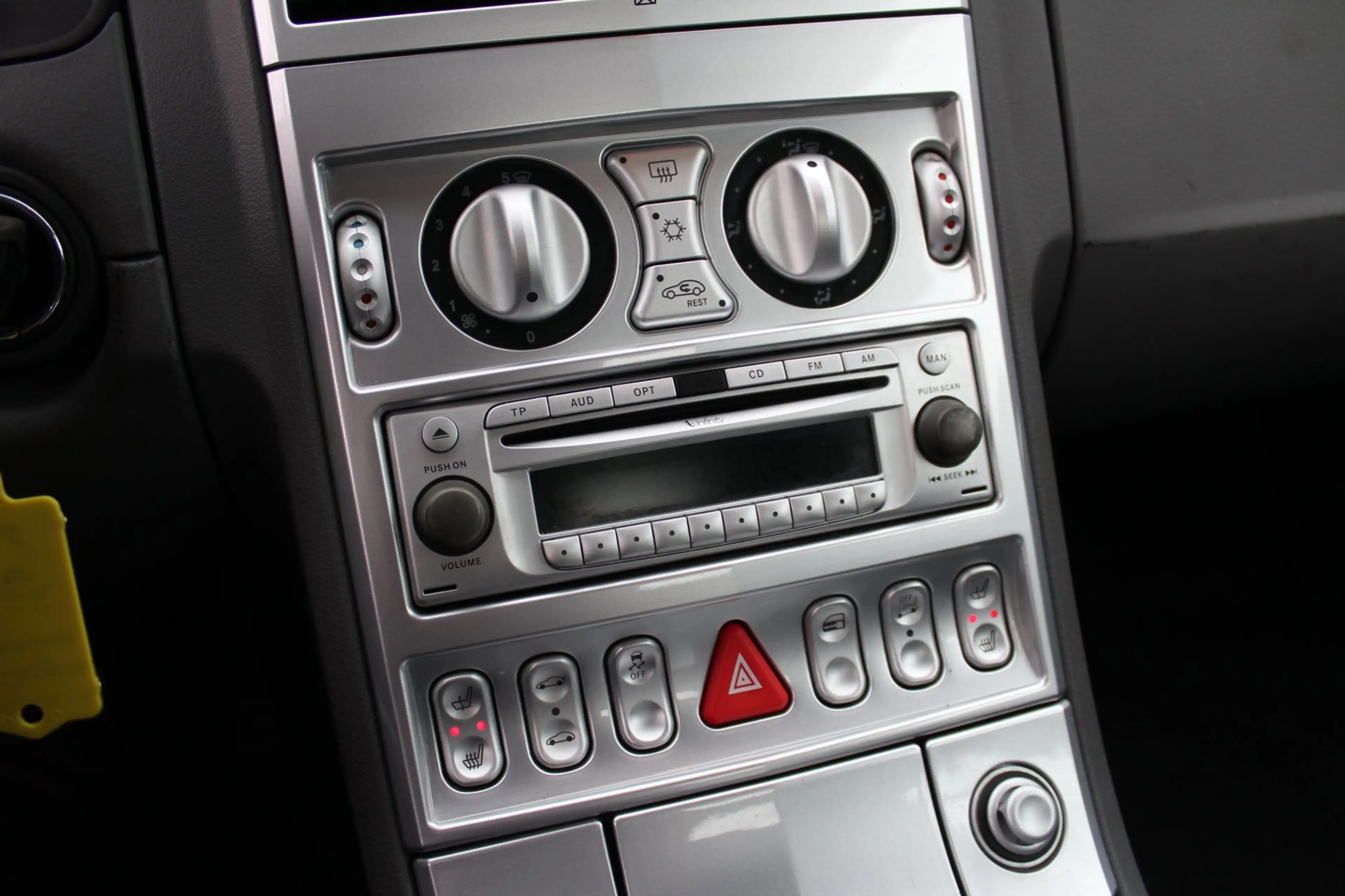 Chrysler Crossfire 3.2 V6 Limited 218pk Automaat, Leder, NAP — photo 7