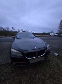 BMW 750Lxi 4.4L-MOTOR