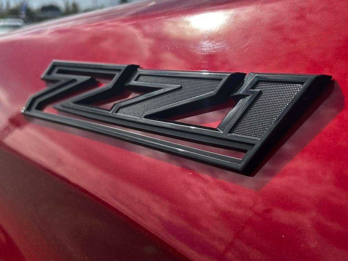 2024 Chevrolet Silverado 1500 Crew Lt Trailboss — снимка 1