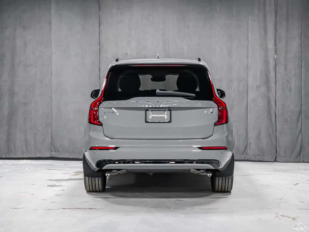 2026 Volvo XC90 Plus 7-Seater (Dark Theme) thumb 6
