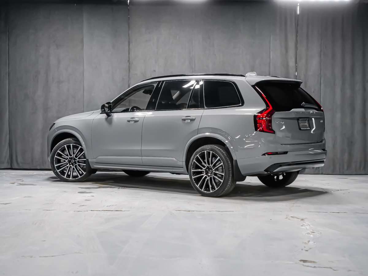2026 Volvo XC90 Plus 7-Seater (Dark Theme) alt 4