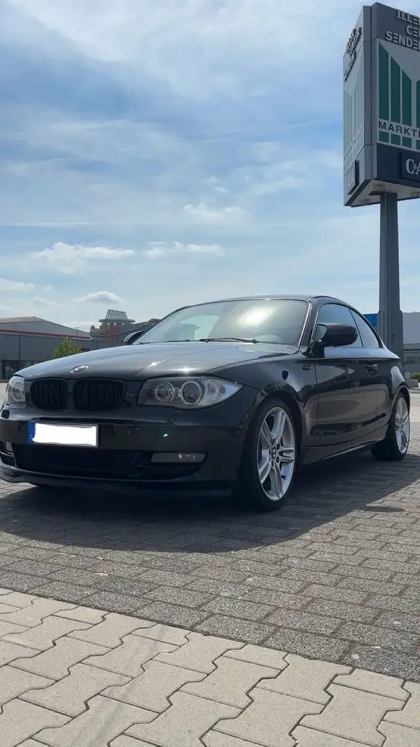 BMW 120 120d Schwarz - 1