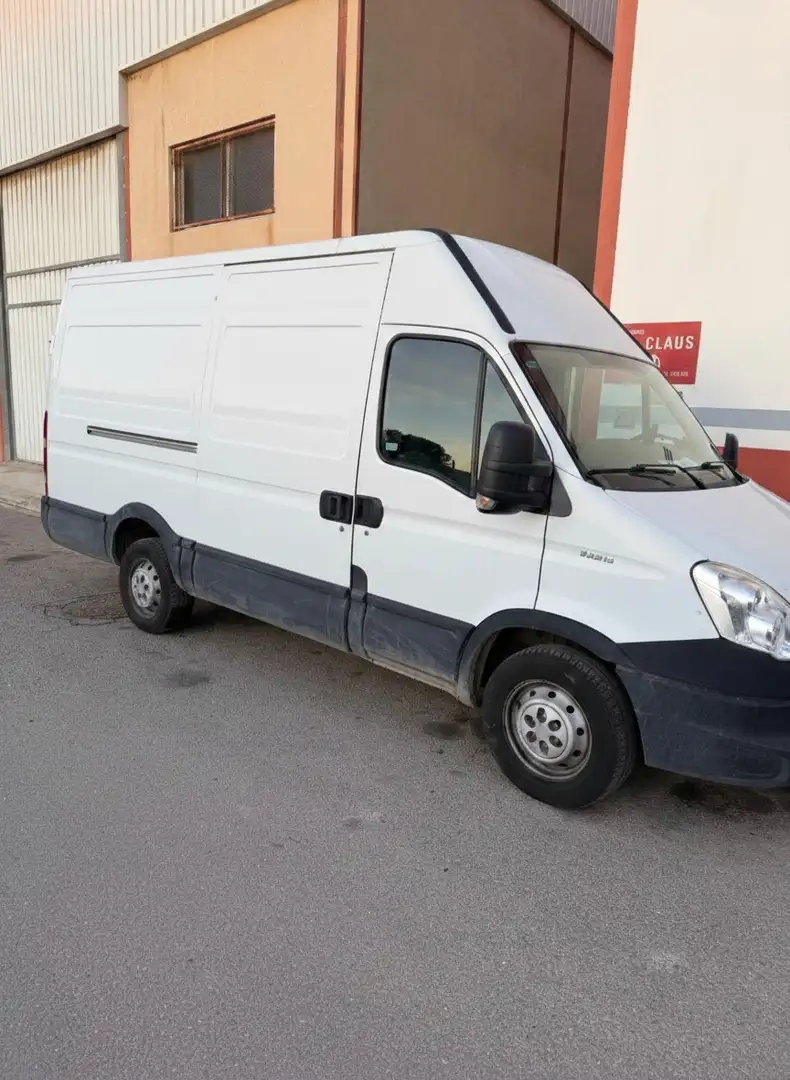 Iveco Daily Fg. 35S13 Largo RS 10 - 1