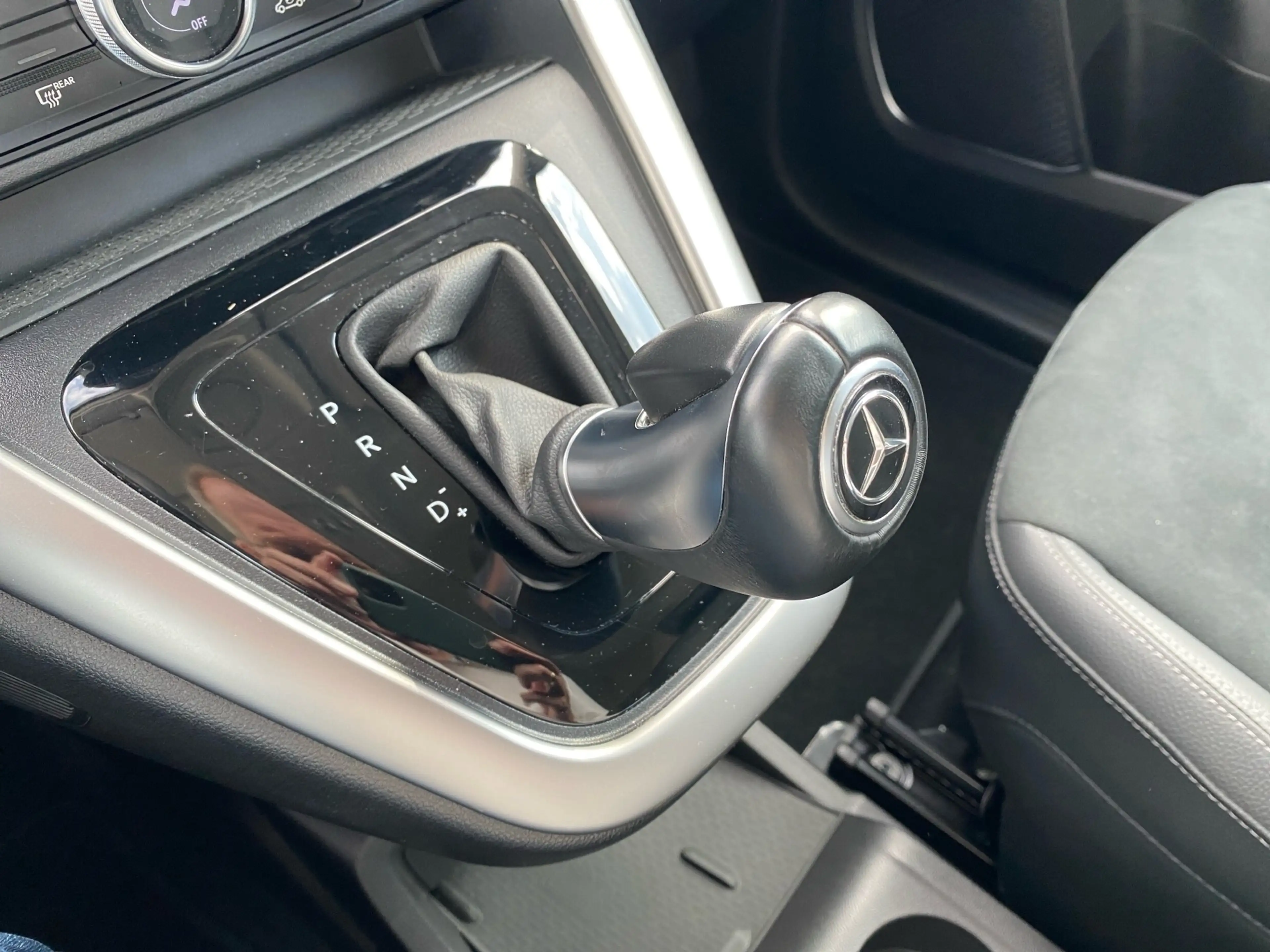Mercedes-Benz T-Class Progressive*LED*Autom*MBUX*Keyless*SHZ — photo 14