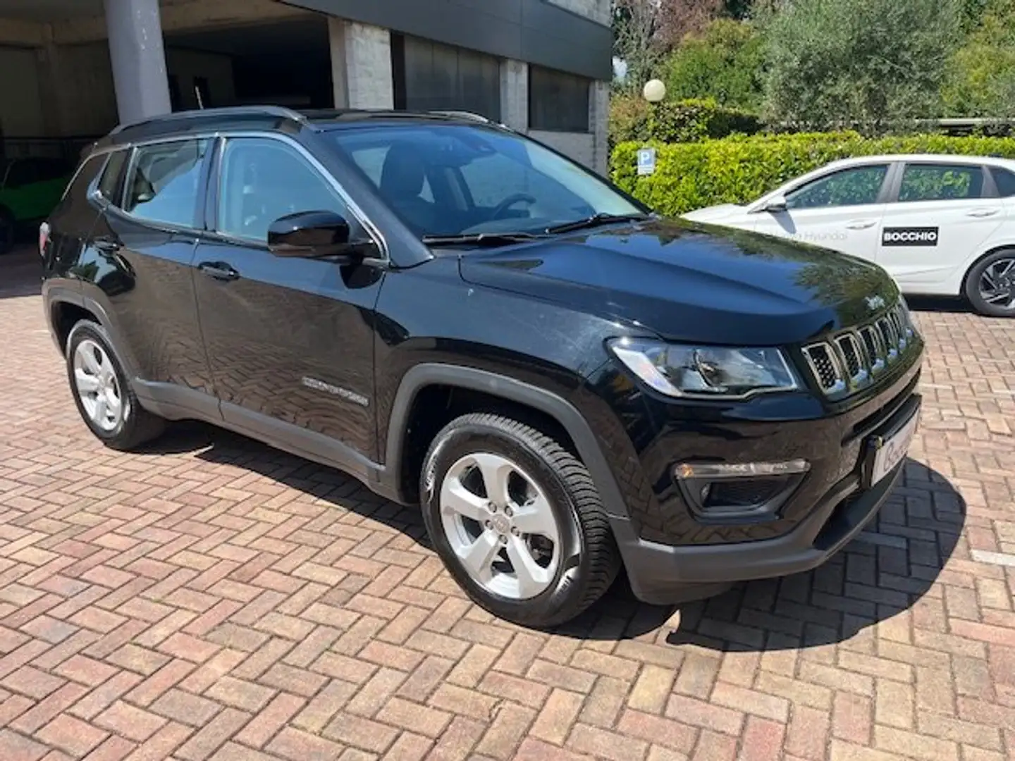Jeep Compass 1.6 mjt Longitude 2wd 120cv my19 Nero - 2