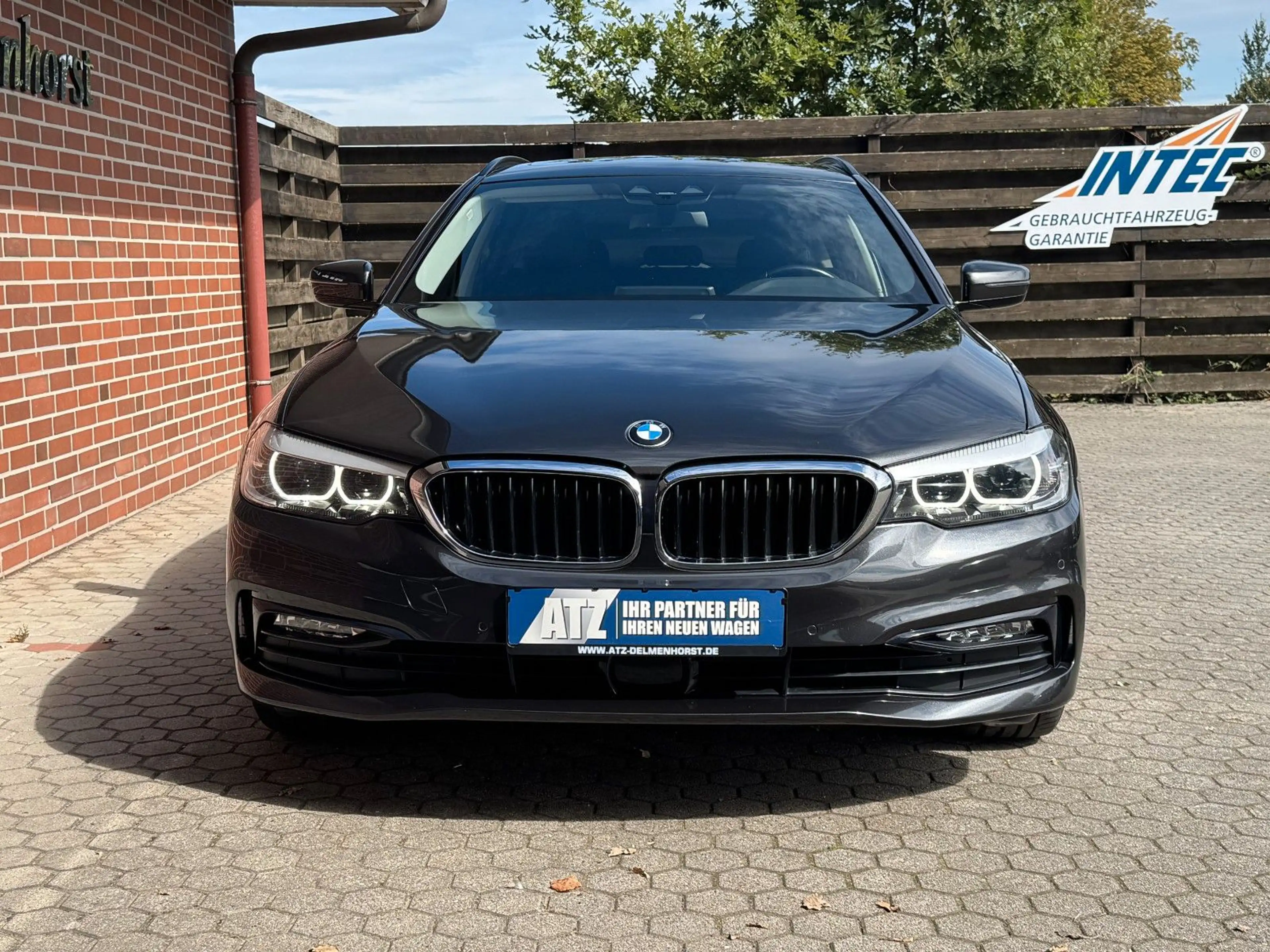 BMW 520 5 Touring 520 d xDrive Sport Line — photo 5