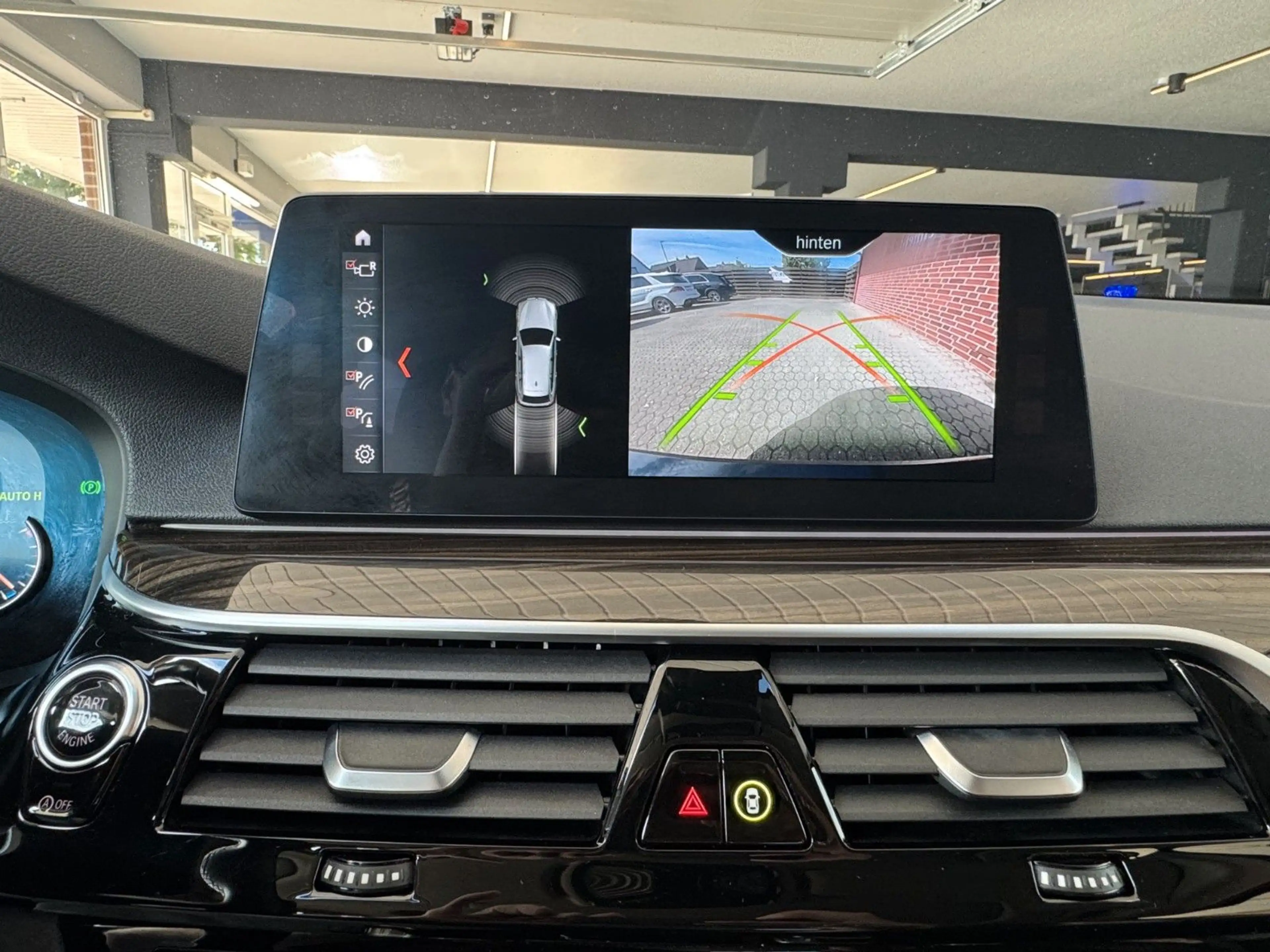 BMW 520 5 Touring 520 d xDrive Sport Line — photo 14