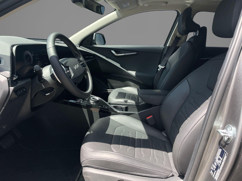 Kia e-Niro EV Plus 64.8 kWh SCHUIF/KANTEL DAK | HEAD-UP DISPL — photo 8
