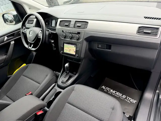 Volkswagen Caddy view 12