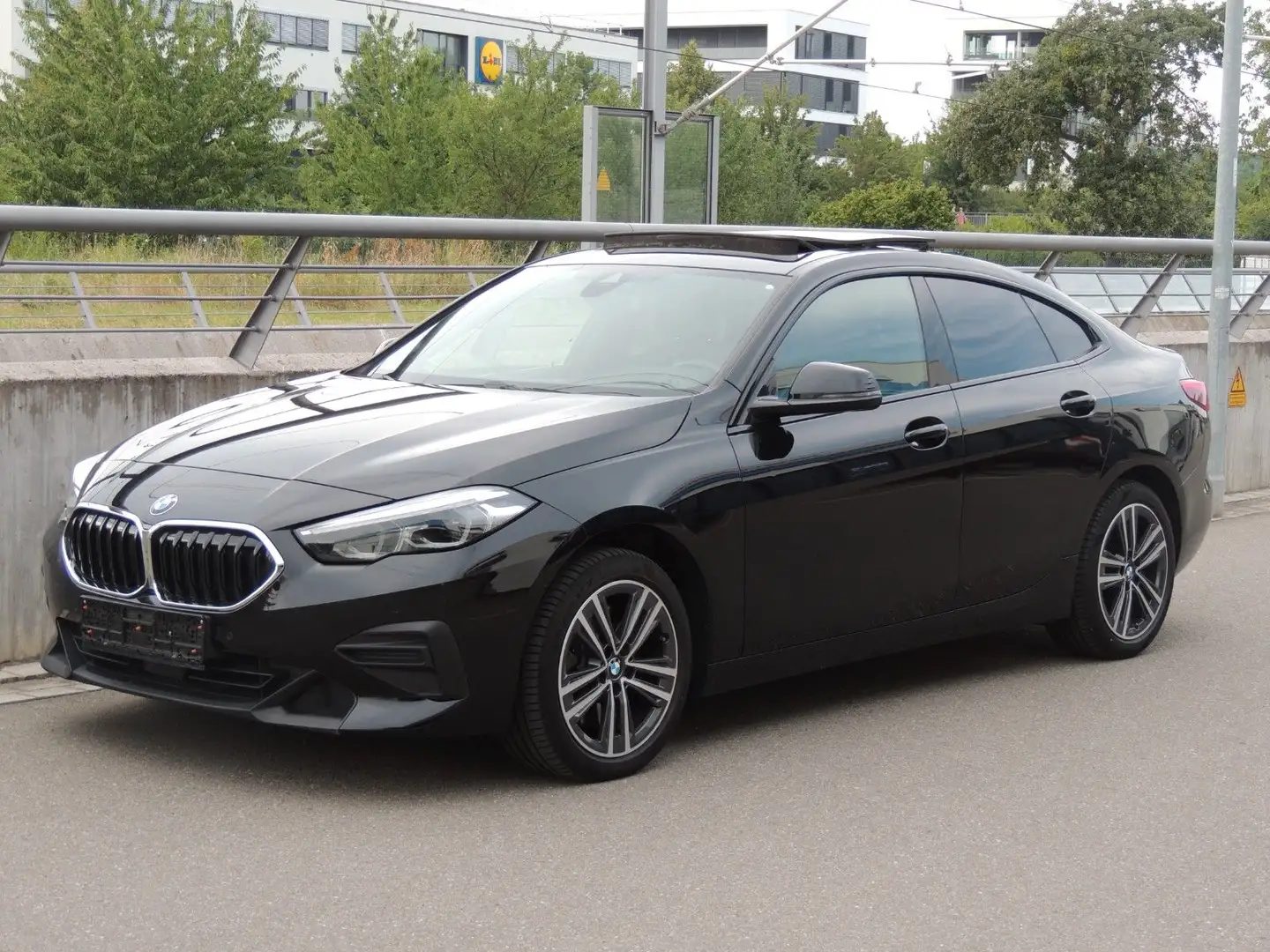 BMW Sonstige 220d  Gran Coupé xDrive Pano*H-up*Led*Navi*PDC Schwarz - 1