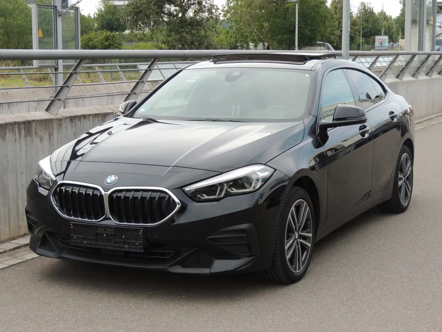 BMW Sonstige 220d  Gran Coupé xDrive Pano*H-up*Led*Navi*PDC Schwarz - 2