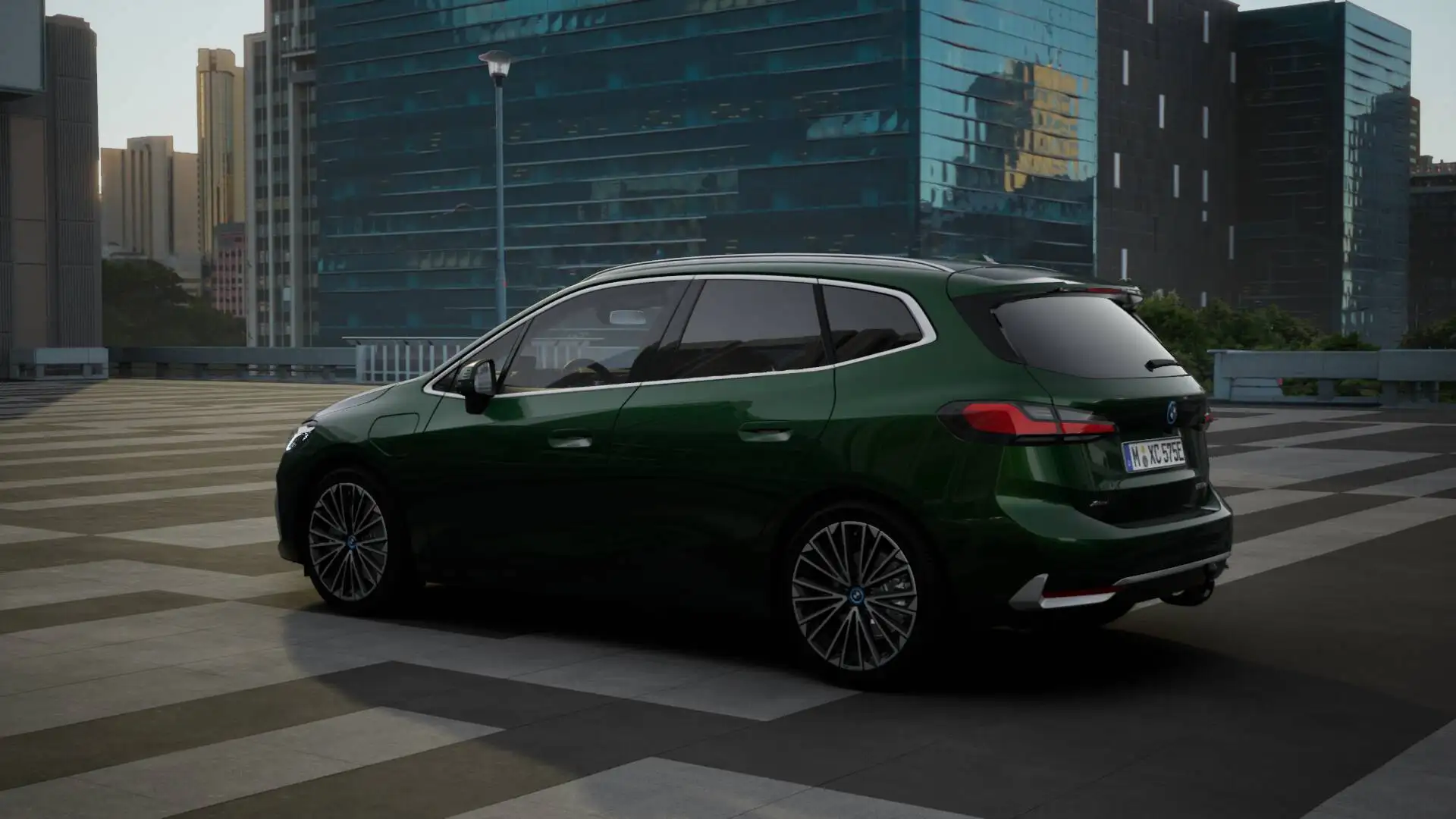 BMW 225 2 Serie Active Tourer 225e xDrive Luxury Line Auto zelena - 2