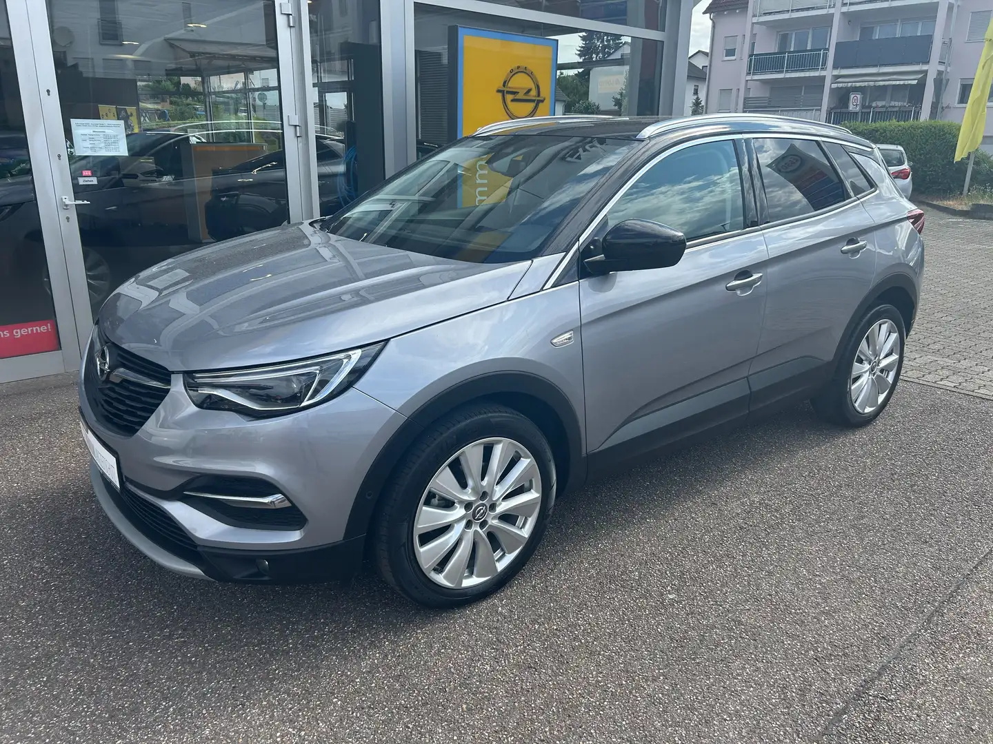 Opel Grandland X Ultimate AT Leder,Navi,SHZ,LED,beh.Scheibe,Kamera! Grau - 1