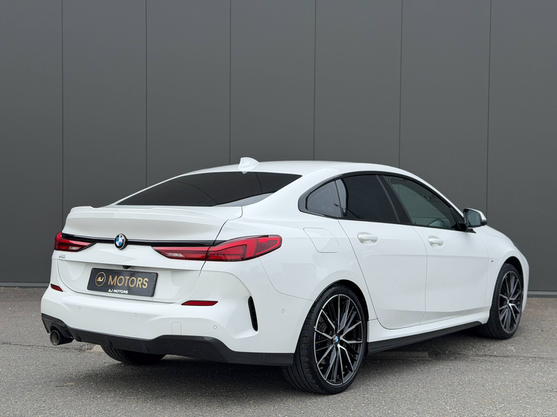 BMW 218 iA Grancoupe 140cv - Pack M- Freins M- Sièges M — photo 2