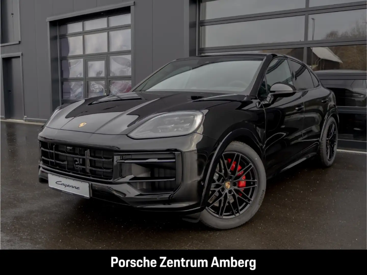 Porsche Cayenne GTS Coupe AHK PDCC Burmester InnoDrive HUD Zwart - 1